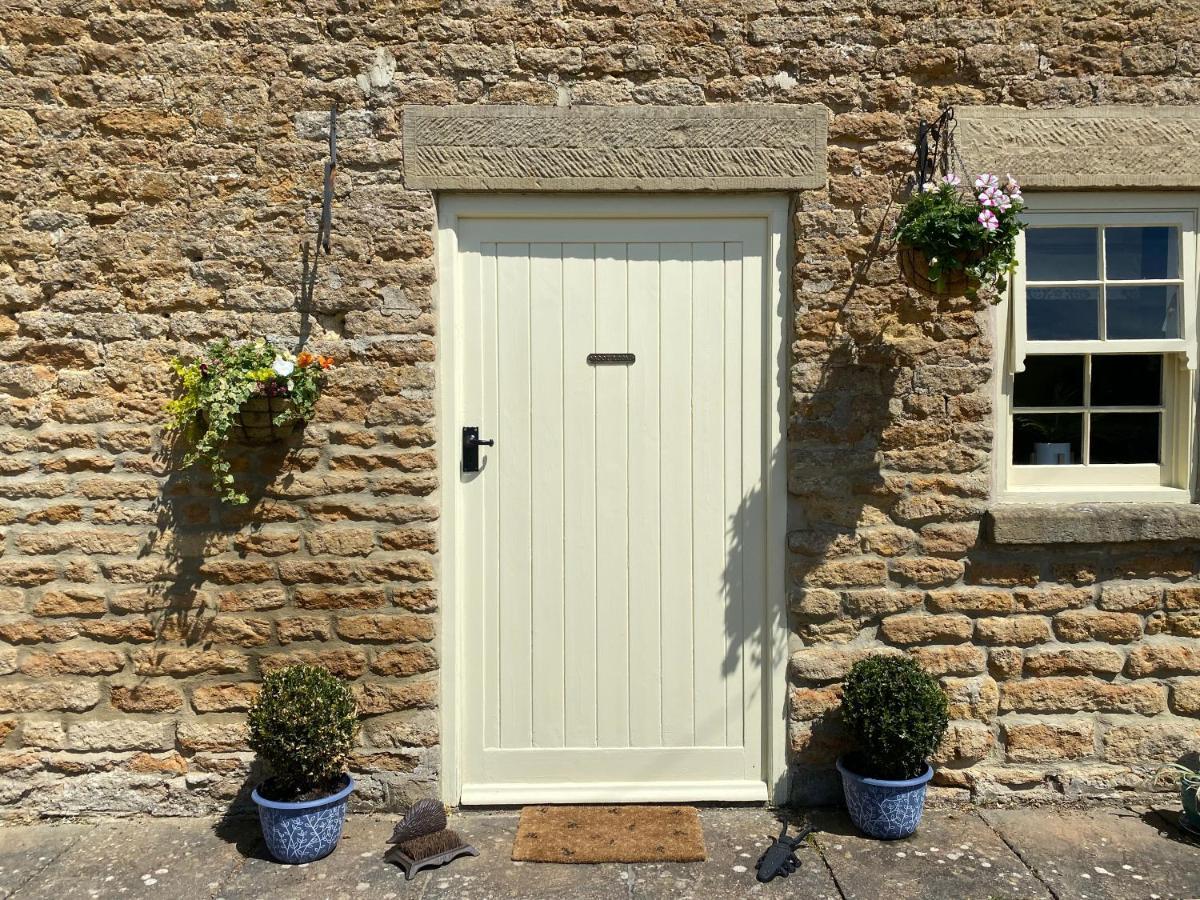 Old Orchard Cottage, Wykeham Scarborough Kültér fotó